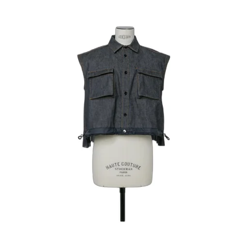 Collared Pleated Sleeveless Shirt