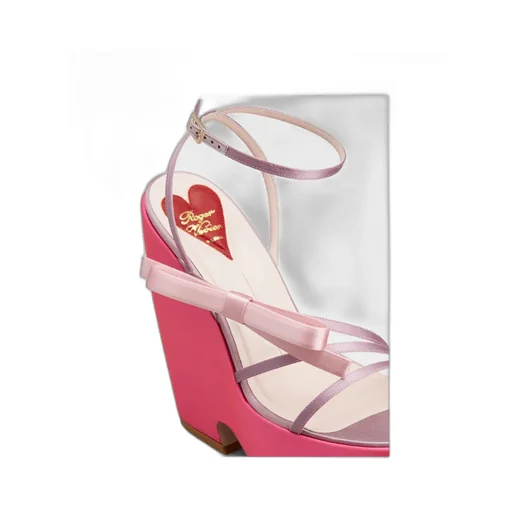 Bow Detailed Wedge Sandals