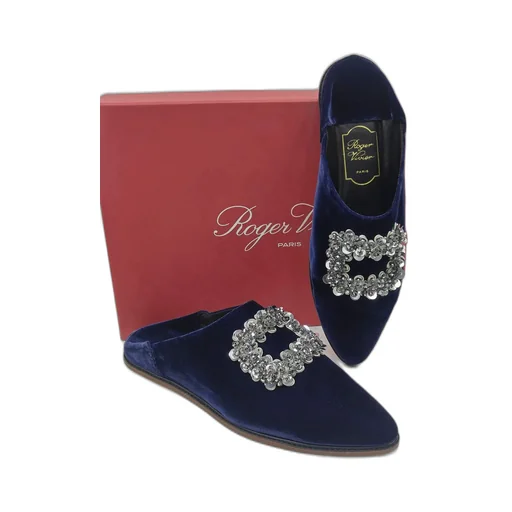 Metal Buckle Flat Shoes