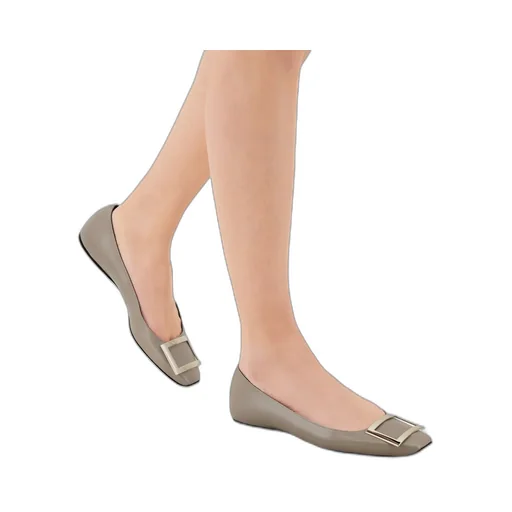 Trompette Buckle Ballerina Flats