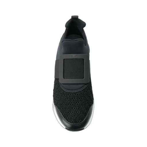 Viv' Run Covered Buckle Sneakers