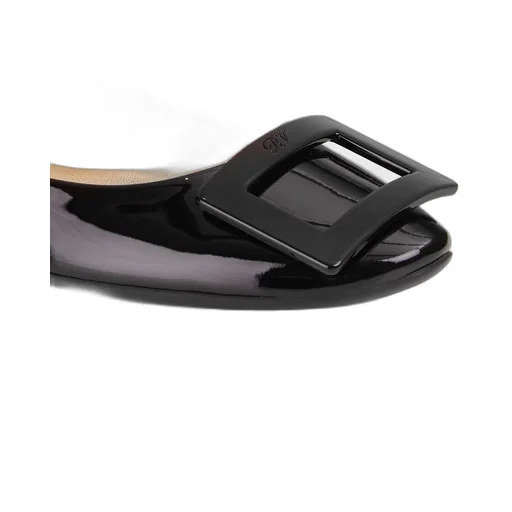 Shallow Flat Shoes