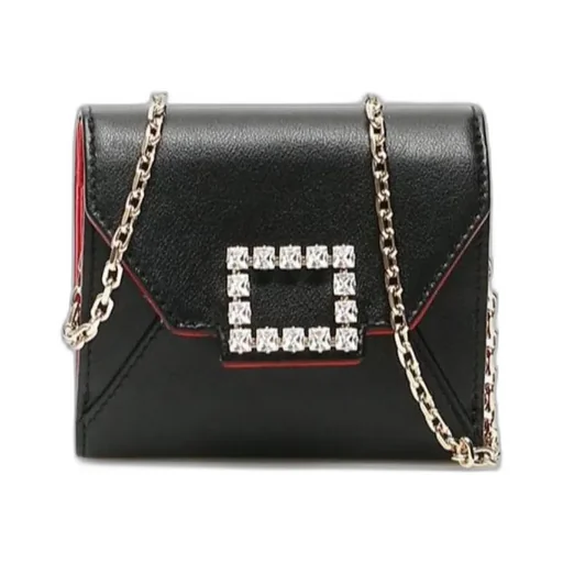 Buckle Chain-Link Wallet