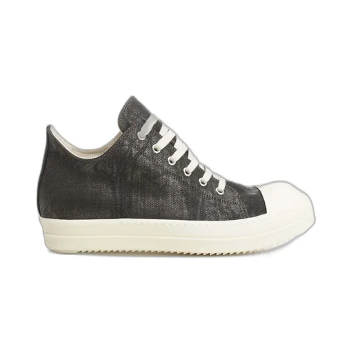 Low-Top Sneakers