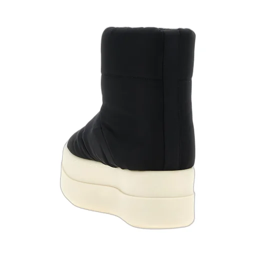 Mega Bumper Snow Boots