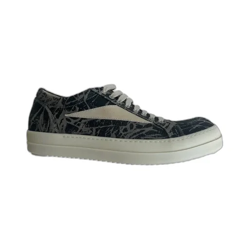 Concordians Vintage Lace-Up Sneakers