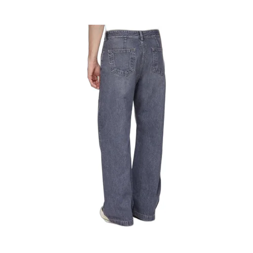 Five-Pocket Design Jeans