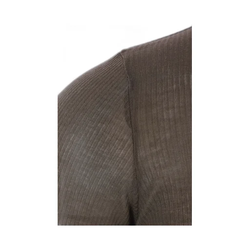Ribbed Long-Sleeved T-Shirt