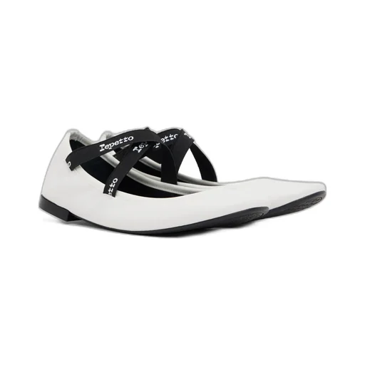 Elastic Detail Ballet Shoes