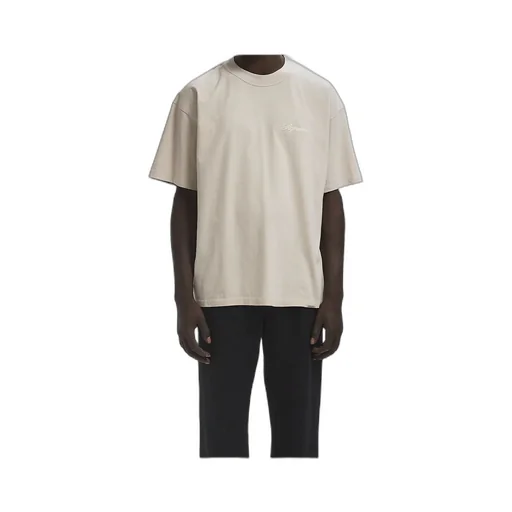 Short-Sleeved T-Shirt