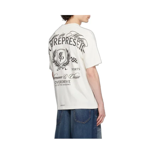 Crest Graphic Printed T-Shirt