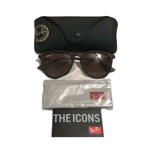 Erika Classic Sunglasses