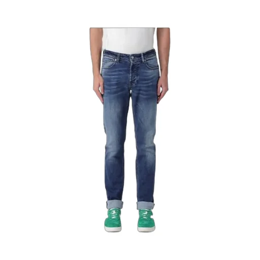 Belt Loop Jeans