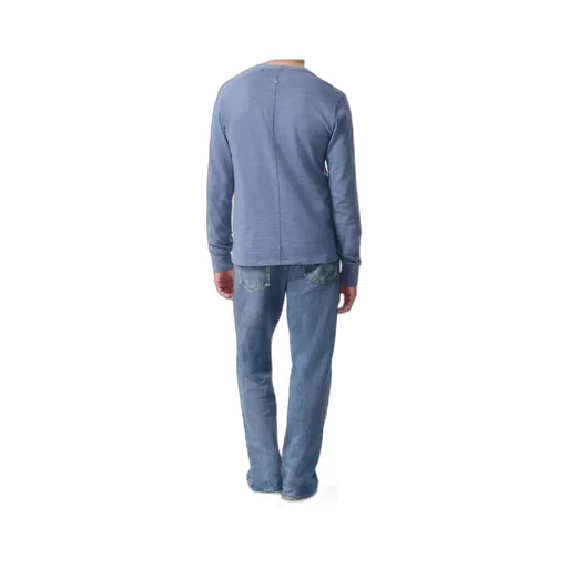 Long-Sleeved T-Shirt