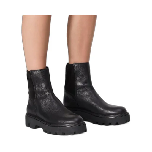 Round-Head Short Boots
