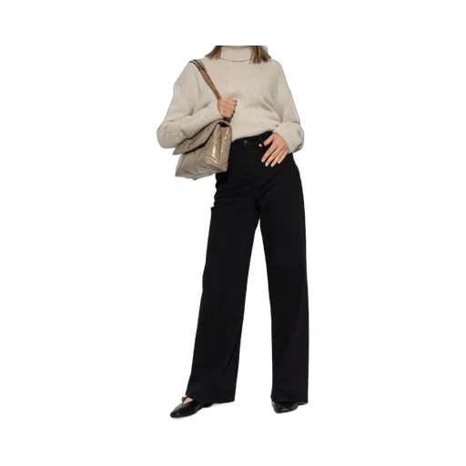 Belt-Loop Jeans