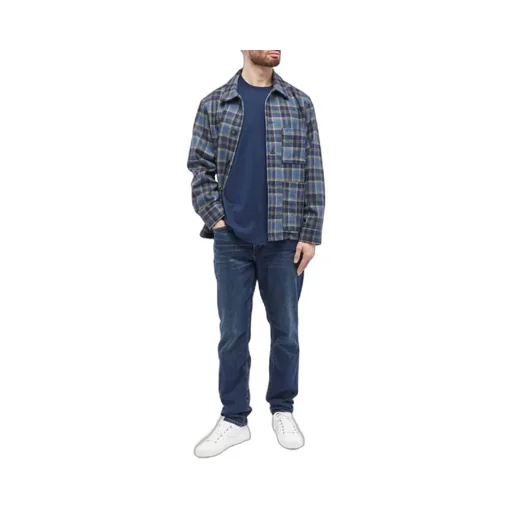 Belt-Loop Jeans