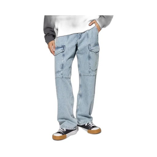 Straight Jeans