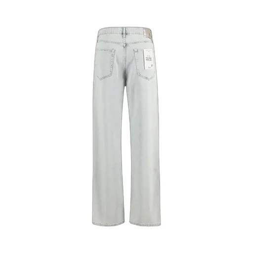 Belt-Loop Jeans