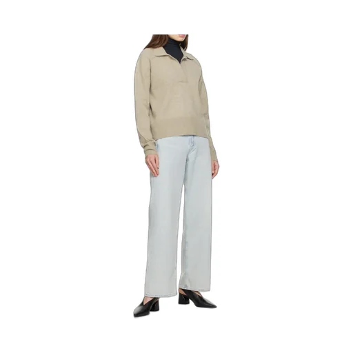 Belt-Loop Jeans