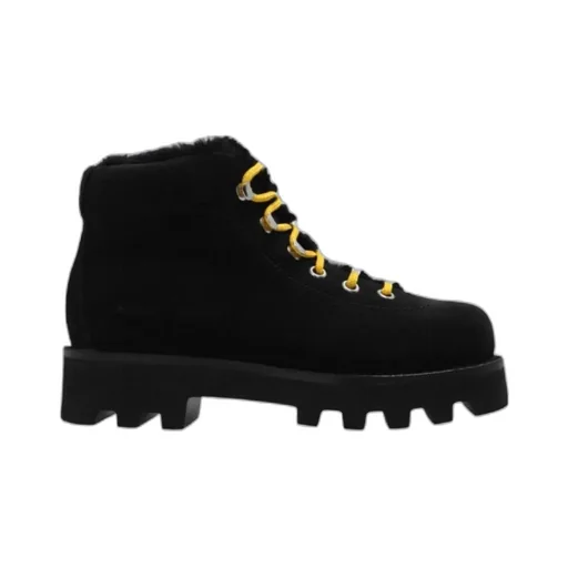 Logo Boots