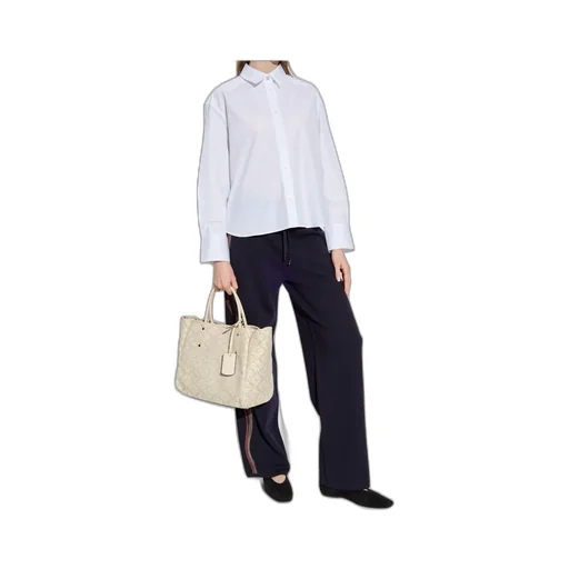 Classic Buttoned Shirt