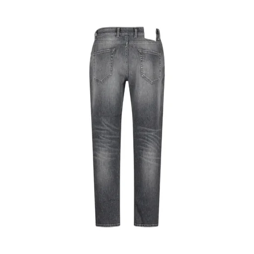 Slim-Cut Jeans