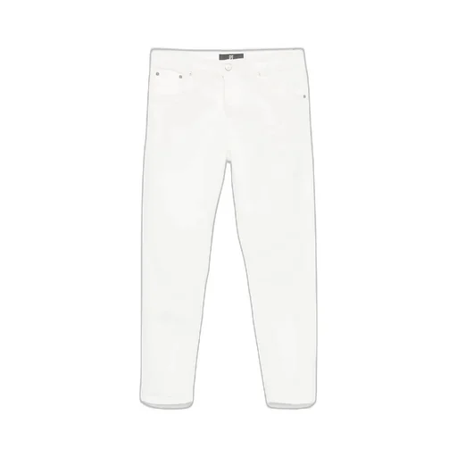 Tapered Fit Jeans