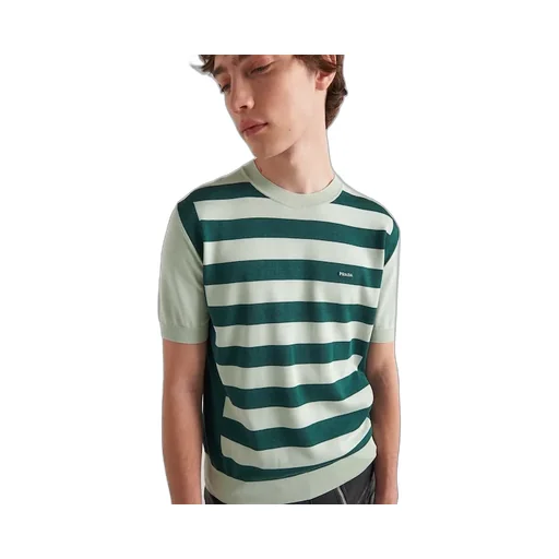 Round Neck Sweater