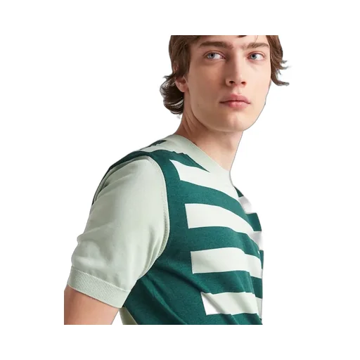 Round Neck Sweater