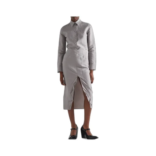 Long-Sleeved Button-Up Shirt