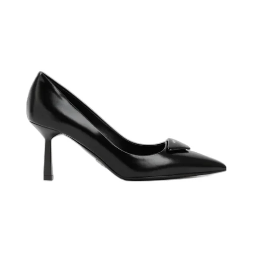 Pointed Toe Slip-On Pumps