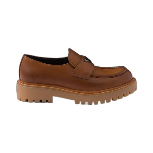 Triangle-Logo Loafers
