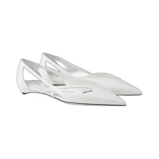 Pointed-Toe Cut-Out Detailed Ballerinas