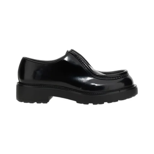 Round-Toe Lace-Up Shoes
