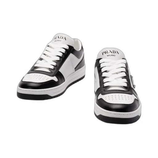 Downtown Two-Toned Laced Sneakers