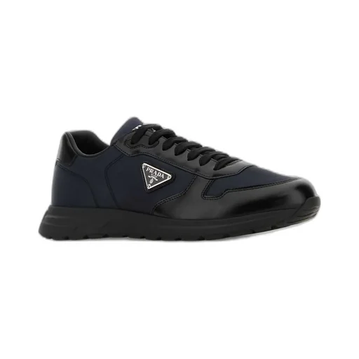 Logo Plaque Low-Top Sneakers