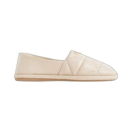 Logo Detail Flat Shoes