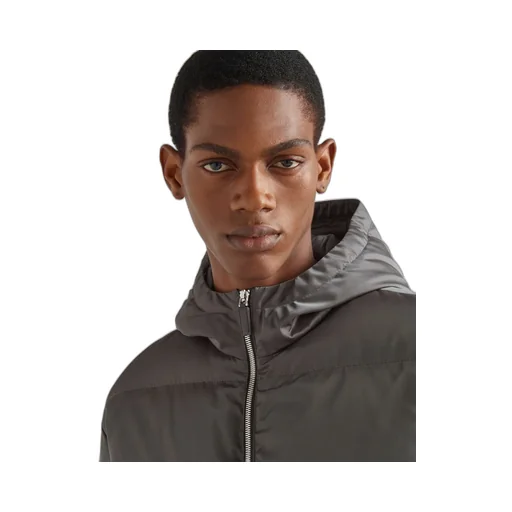 Medium-Weight Re-Nylon Down Jacket