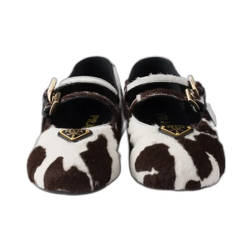 Round-Toe Ballerina Shoes