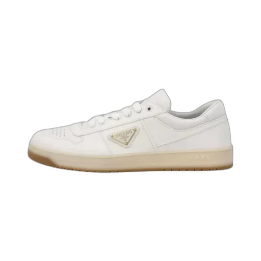 Round Toe Low Top Casual Shoes