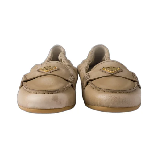 Triangle-Logo Round-Toe Loafers
