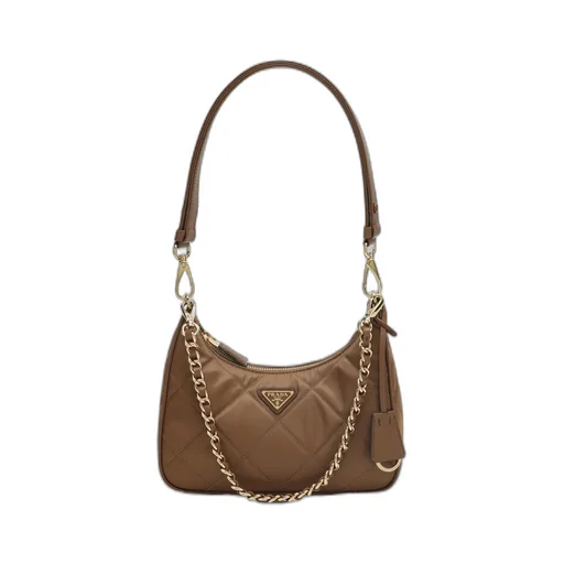 Re-Edition Quilted Zipped Shoulder Bag
