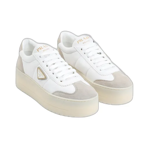 Downtown Logo Plaque Lace-Up Sneakers