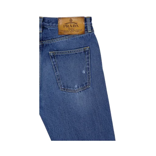Logo-Patch Distressed Jeans