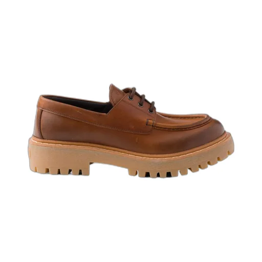 Vintage Lace-Up Shoes