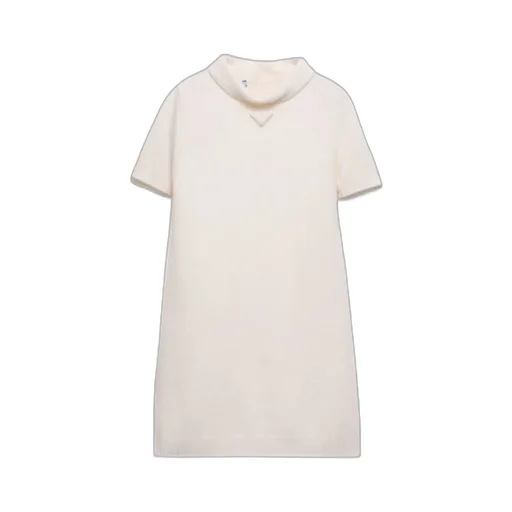 Short-Sleeved Knitted Dress