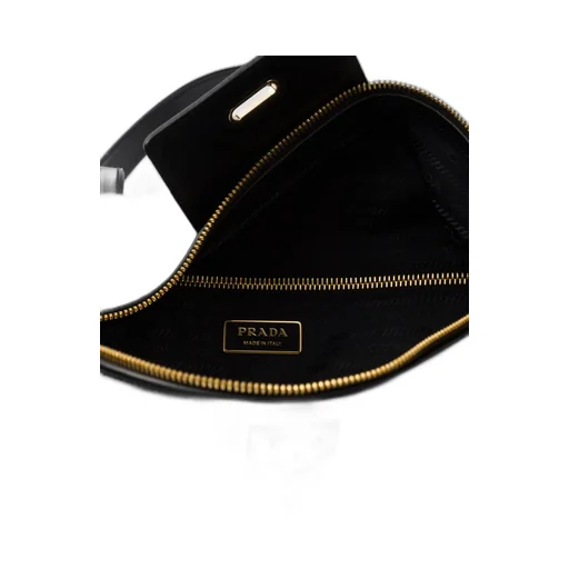 Triangle-Logo Zipped Large Luggage