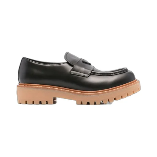 Logo Plaque Round Toe Loafers