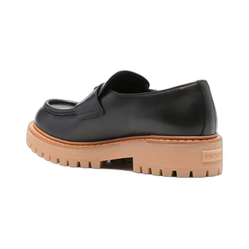 Logo Plaque Round Toe Loafers